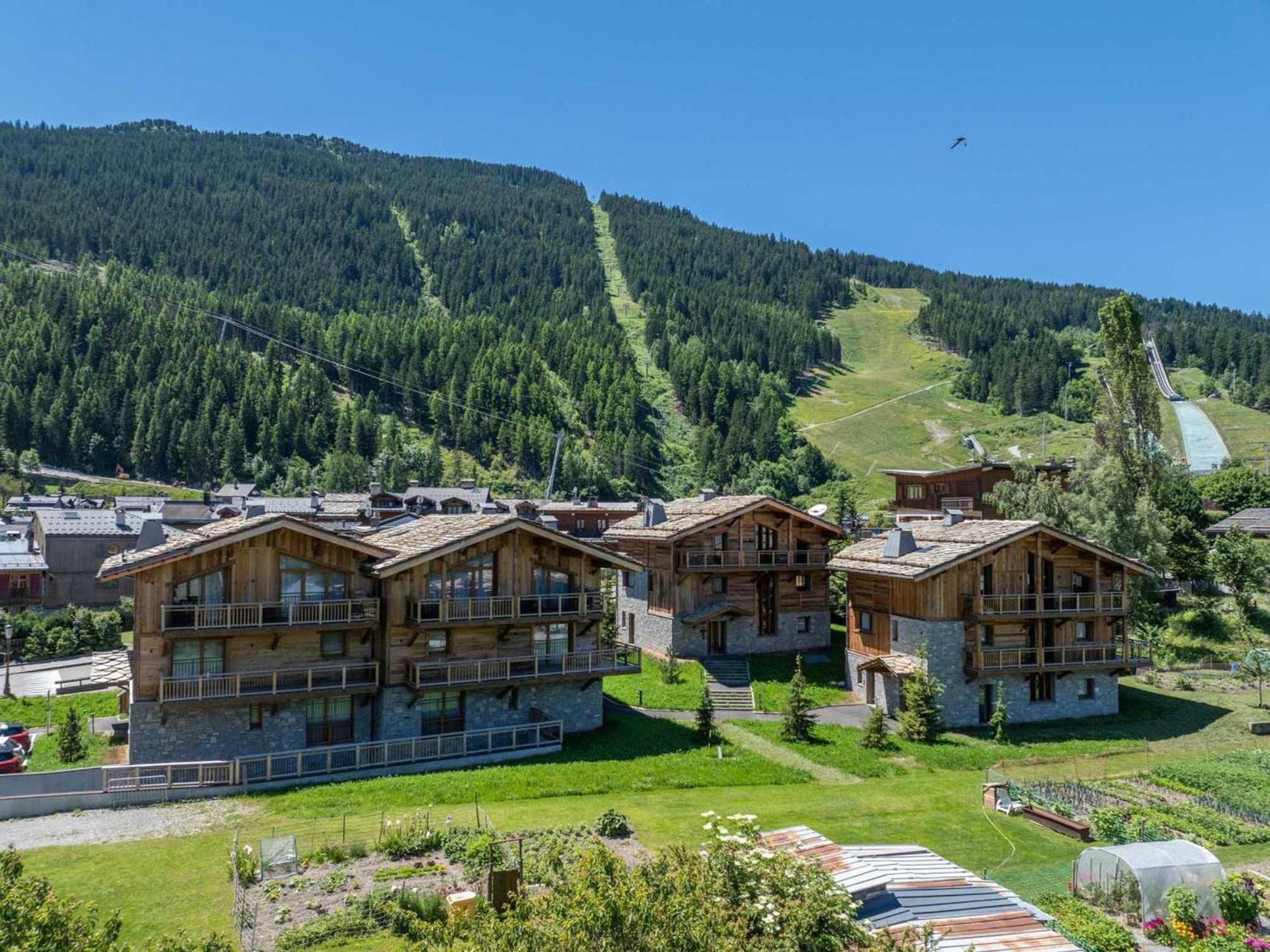 Chalet Familial Avec Spa Et Sauna A Courchevel, Proche De La Telecabine Et Des Commodites. - Fr-1-568-36 Villa Exterior photo